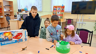 «Вместе весело играть!»: игротека в библиотеке