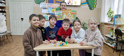 Театрализованная постановка «Сказки домашнего очага» 