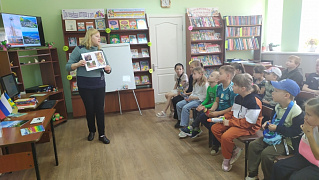 Есть городок на просторах России