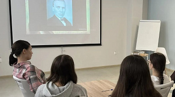 «Рукописи не горят»: литературная гостиная