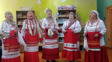 «Для тех, кто годы не считает»: праздничная программа