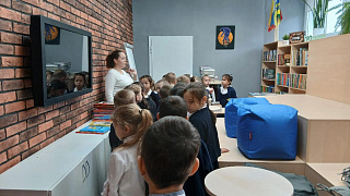 «Здравствуй, книжкин дом!»: экскурсия