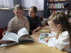 «Как на книжкины именины»: литературный круиз