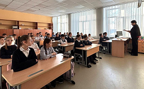 «200 минут чтения: Сталинграду посвящается» акция в библиотеке им. П. Хузангая 
