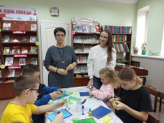 «Папин день календаря»: литературно-игровой час
