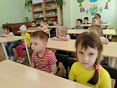 «Чтение семейного масштаба: сказки народов России» акция в библиотеке им. П. Хузангая 