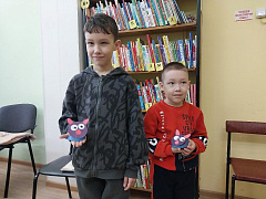 «Гуляют кошки по книжным страницам»: творческая мастерская