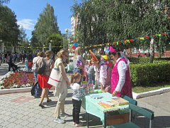 "Библиотечная аллея" на праздновании Дня города Новочебоксарка