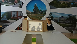 «Театральный фургончик»: библиомарафон в библиотеке им. Ю. Гагарина