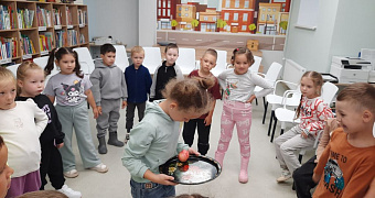 «Яблочки и мед»: светлая встреча