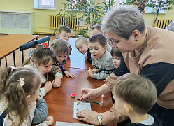 «Что принес нам почтальон?»: библио-игра