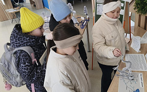 Акция «На берегу безымянной реки»
