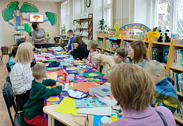 «Домовенок Кузя готовит запасы»