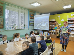 Именины с «Тополиной» в библиотеке им. А. Николаева