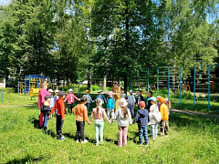  «Вместе весело играть»: игровая программа