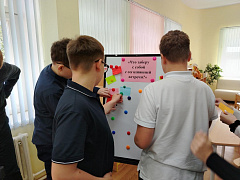 Фестиваль энергосбережения «Вместе ярче!» в библиотеке им. П. Хузангая 