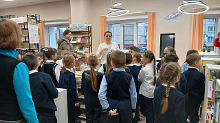 «Здравствуй, книжкин дом!»: экскурсия
