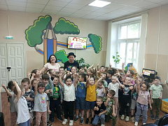 Чтение семейного масштаба в детско-юношеской библиотеке 