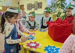 «Новогодний мешок Деда Мороза»: игротека