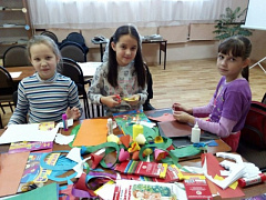 Мастер-класс по изготовлению цветочной гирлянды