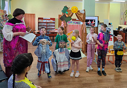 Чтение семейного масштаба в библиотеке им. С. Маршака
